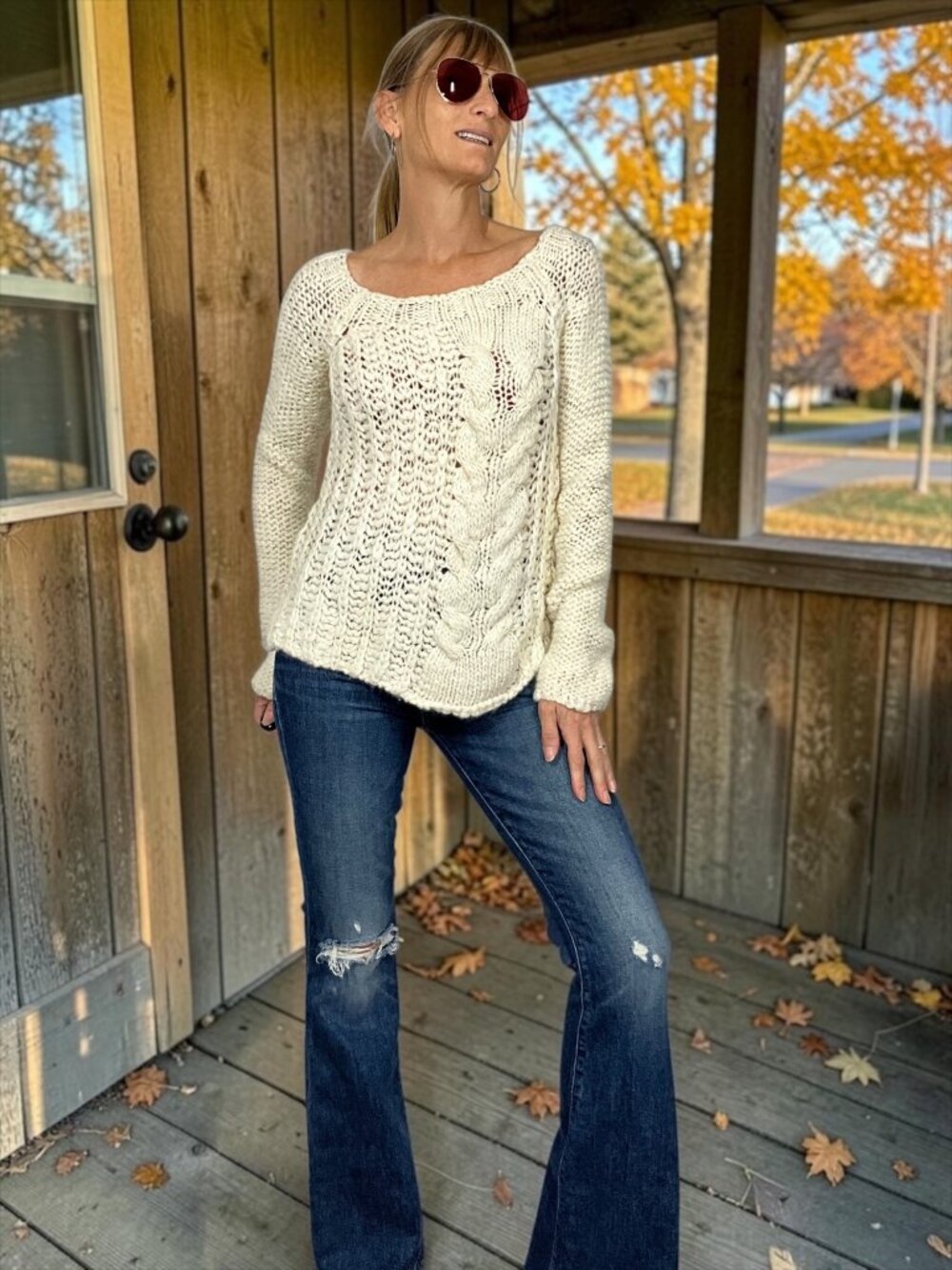 Free People Cable Knit Sweater M Cream Wool Blend Asymmetrical Hem Italy